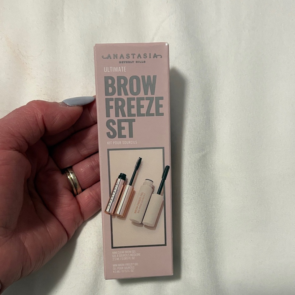 Anastasia Beverly Hills Brow Freeze Set